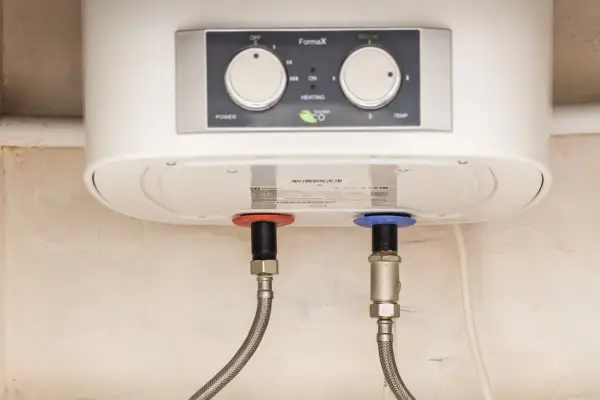tankless water heater installation Reseda